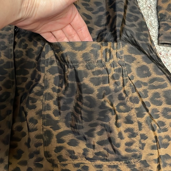 Vintage swingy leopard print raincoat - Picture 2 of 10